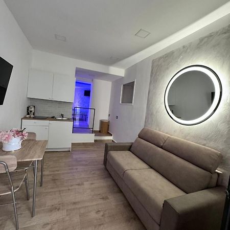 Anita S Home Неаполь Экстерьер фото