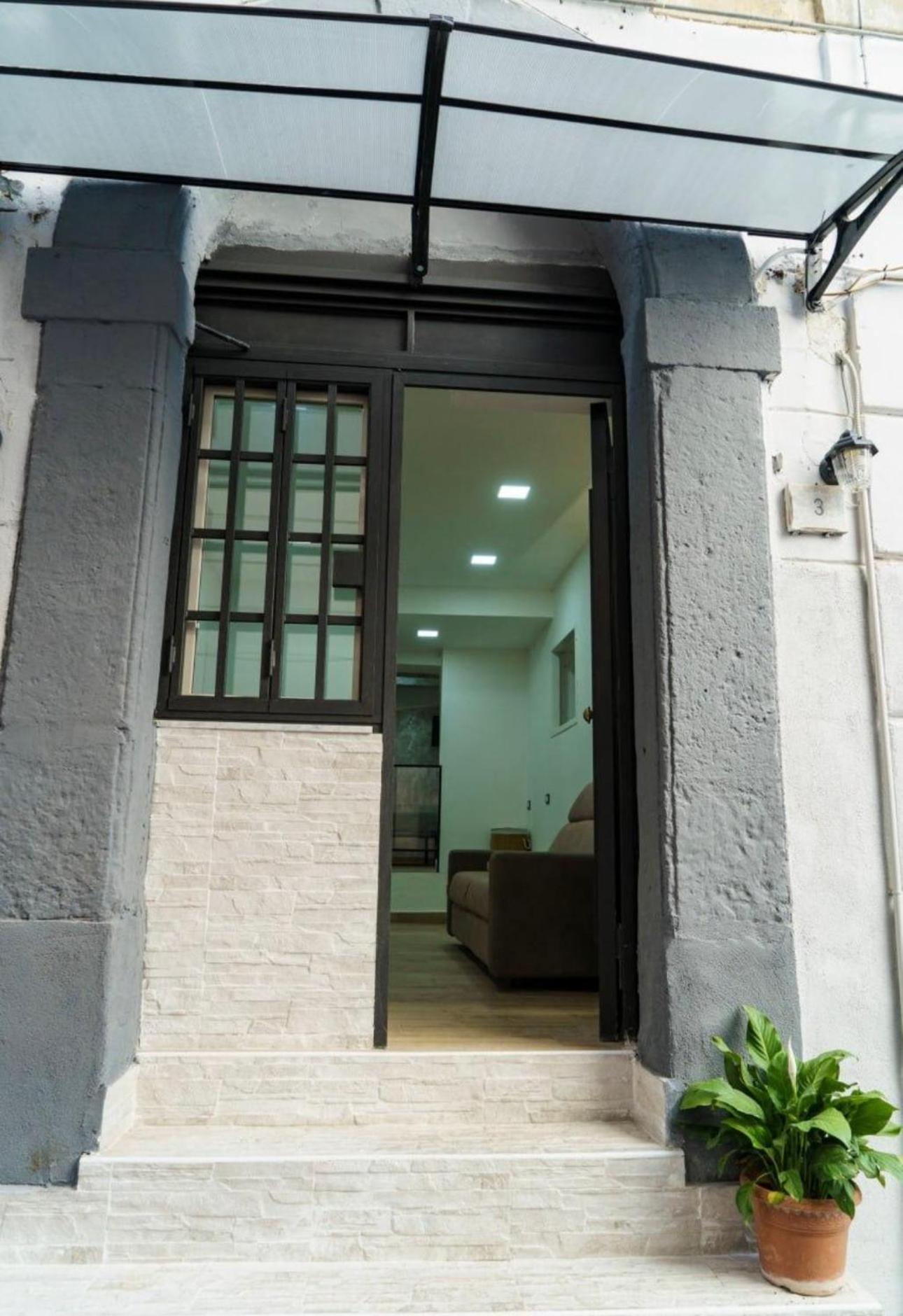 Anita S Home Неаполь Экстерьер фото